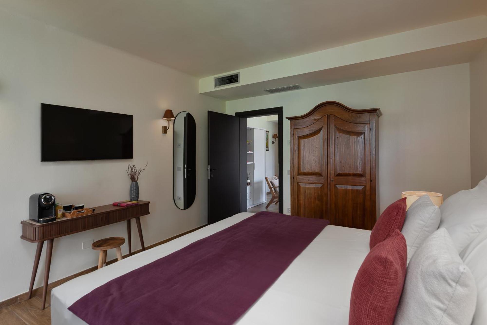 Poggio Paradiso Resort & Spa Montefollonico Exteriör bild